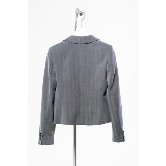 Max Mara Grey Houndstooth Jacket and Skirt Set - Picture 2 of 5